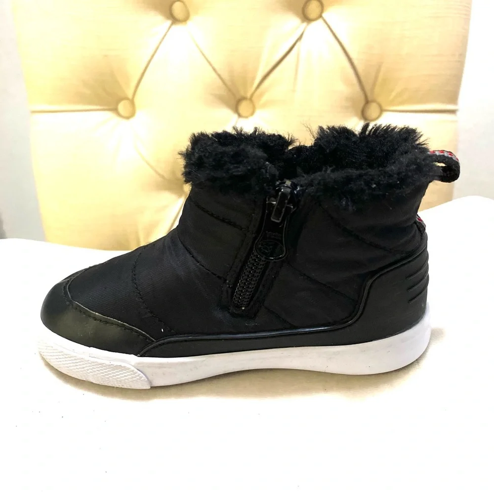 CAT & JACK Toddle Black Faux Fur lined Winter Boots with Zipper Sz 8 Kids Shoes